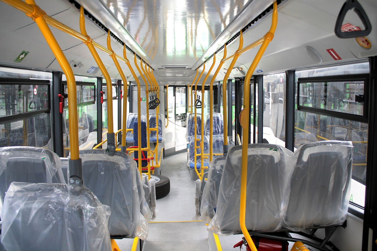 "Тюменнефтеспецтранс" поставил 15 автобусов НЕФАЗ-5299-0000030-57 в "Тобольское ПАТП"